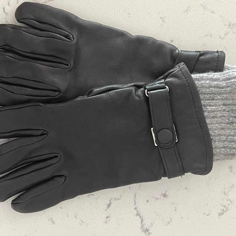 Elegant Leather Gloves for Men